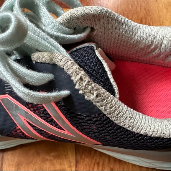 New Balance 790 V6 Running Sneakers - Picture 8 of 8